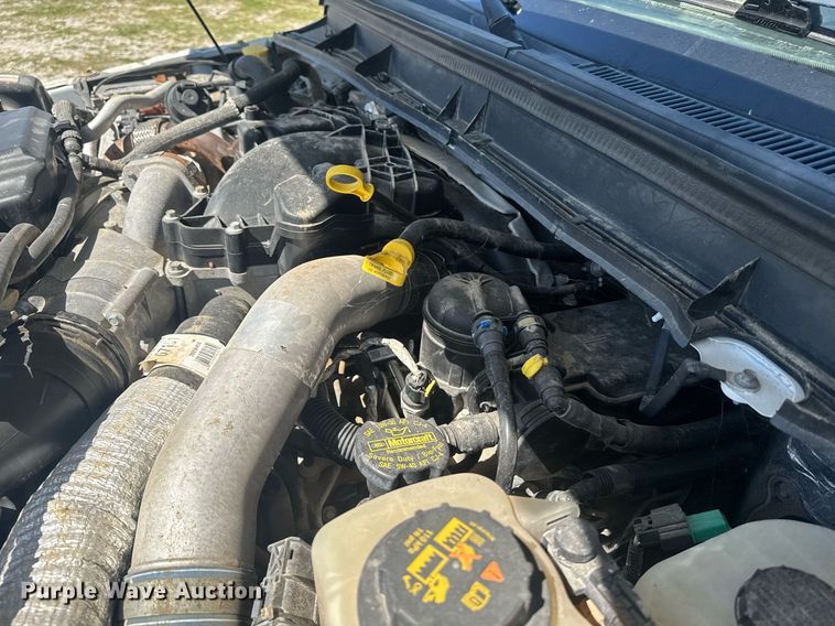 image for item DP6294 2015 Ford F350 Super Duty SuperCrew utility bed pickup truck