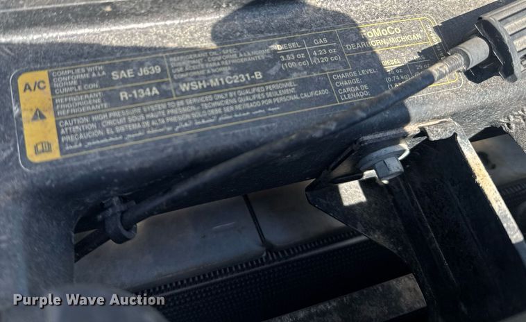 image for item DP6294 2015 Ford F350 Super Duty SuperCrew utility bed pickup truck