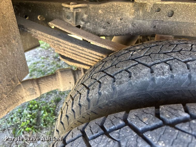 image for item DP6294 2015 Ford F350 Super Duty SuperCrew utility bed pickup truck