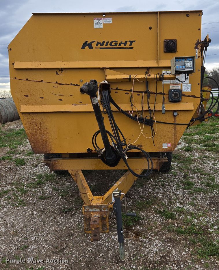 image for item DP6299 Knight 3036 feed mixer