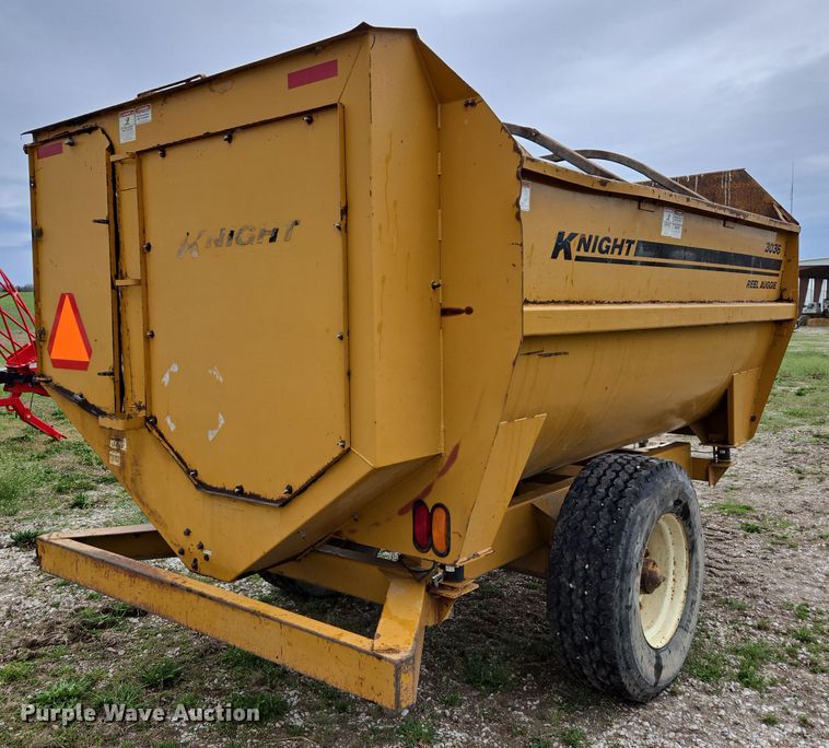 image for item DP6299 Knight 3036 feed mixer