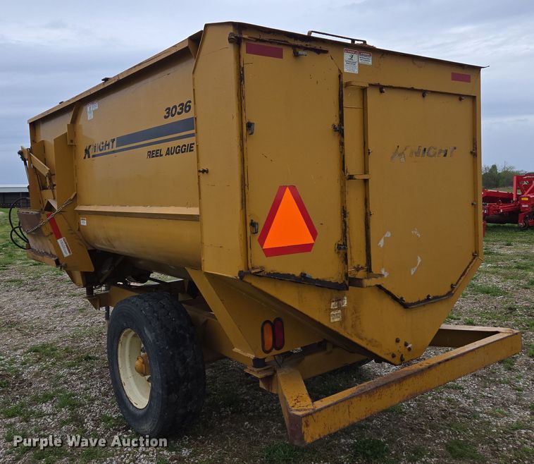 image for item DP6299 Knight 3036 feed mixer