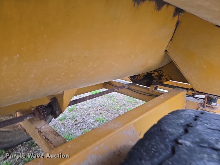 image for item DP6299 Knight 3036 feed mixer