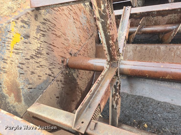 image for item DP6299 Knight 3036 feed mixer