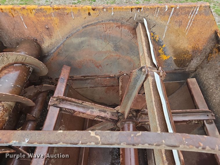 image for item DP6299 Knight 3036 feed mixer