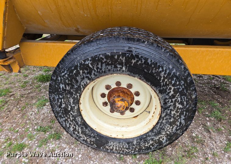 image for item DP6299 Knight 3036 feed mixer