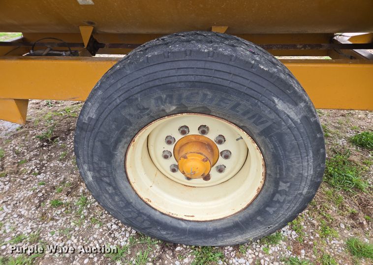 image for item DP6299 Knight 3036 feed mixer