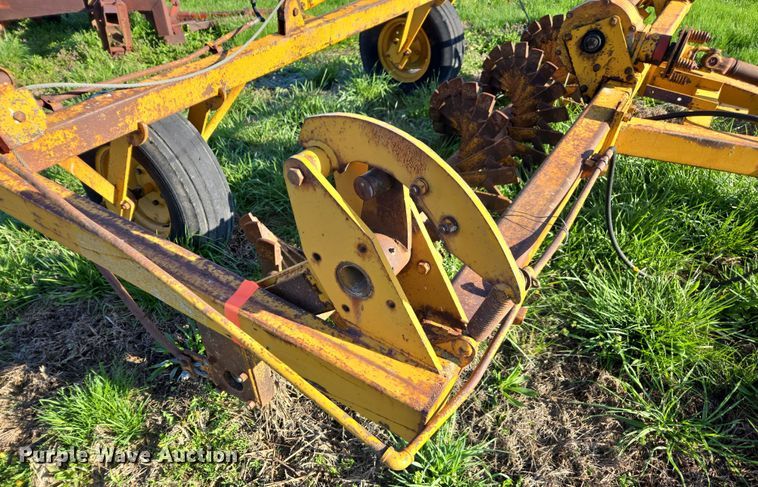 image for item DP6301 Armor rock windrower