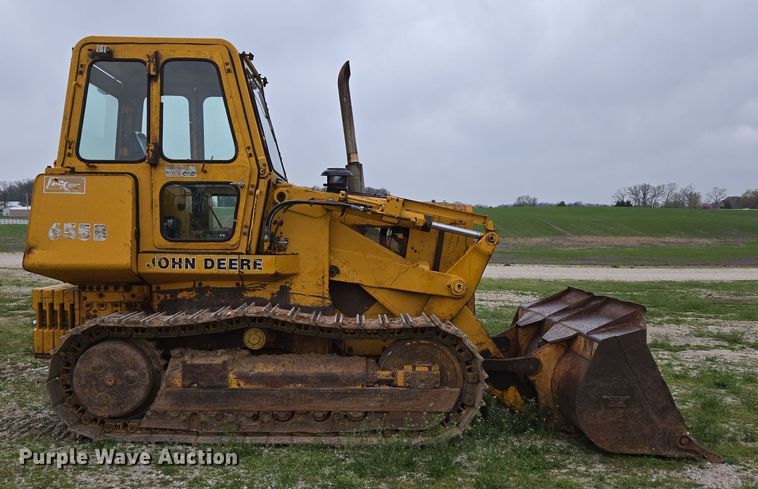 image for item DP6302 1991 John Deere 655B track loader