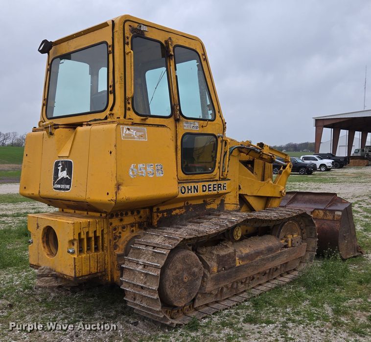 image for item DP6302 1991 John Deere 655B track loader