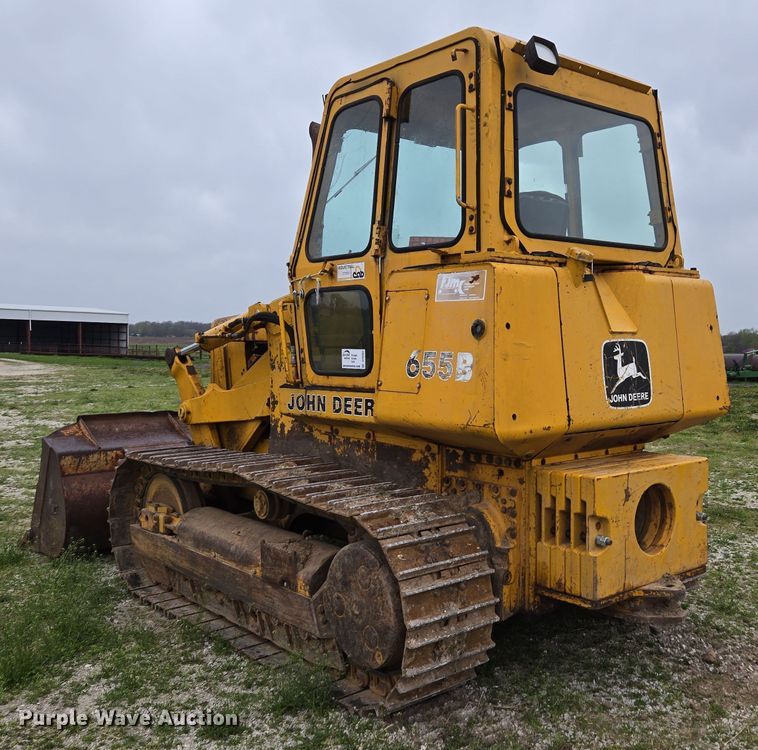 image for item DP6302 1991 John Deere 655B track loader