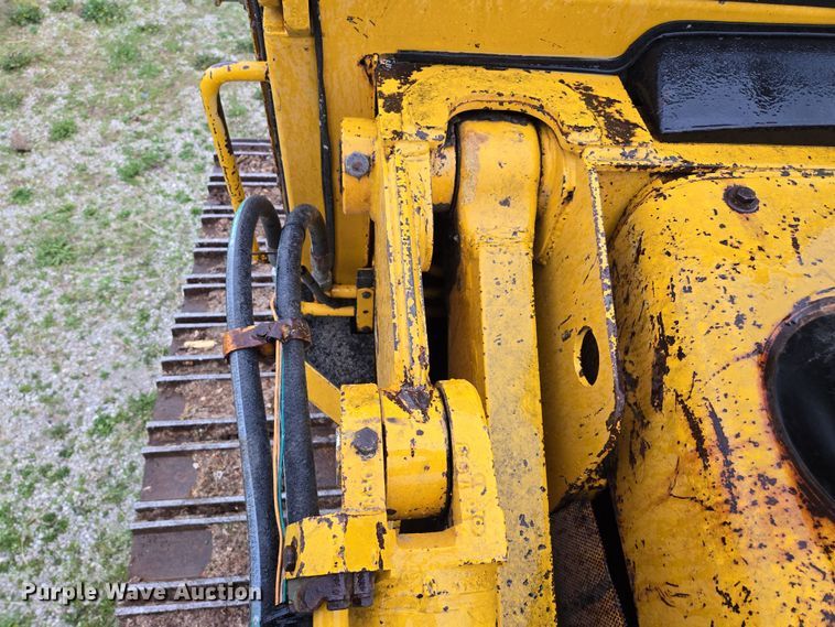 image for item DP6302 1991 John Deere 655B track loader