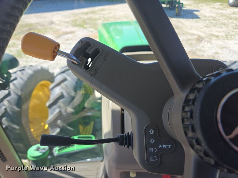 image for item DP6306 2012 John Deere 8285R MFWD tractor