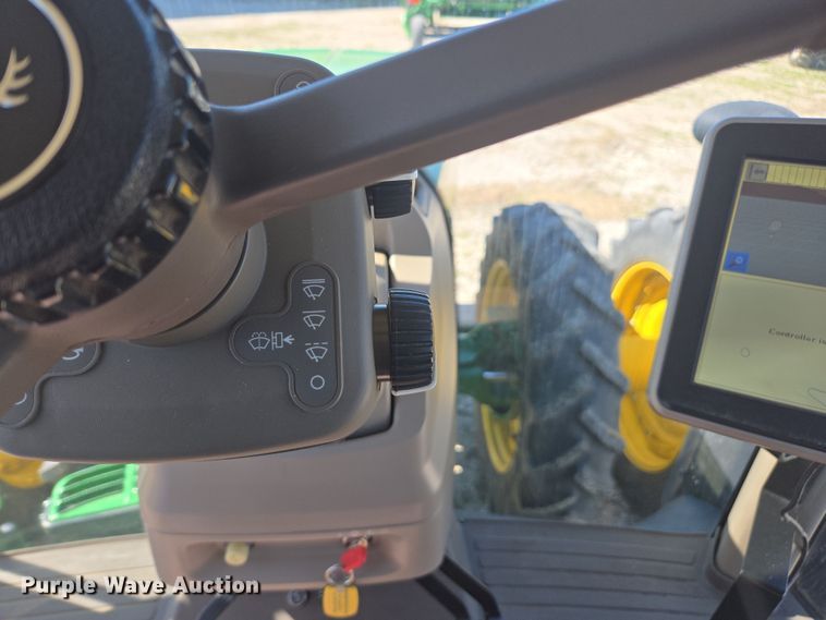 image for item DP6306 2012 John Deere 8285R MFWD tractor