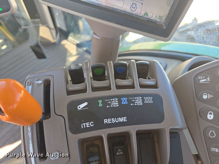 image for item DP6306 2012 John Deere 8285R MFWD tractor