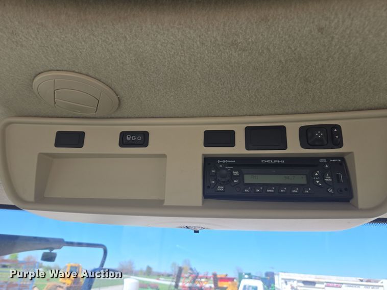 image for item DP6306 2012 John Deere 8285R MFWD tractor