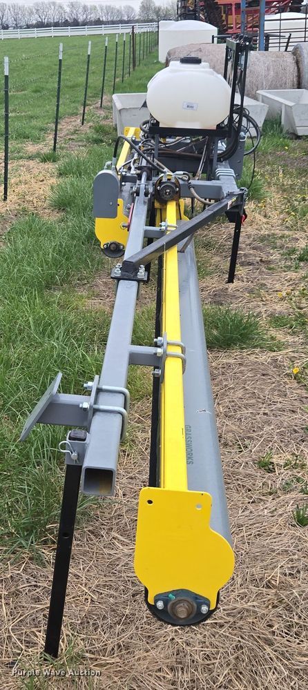 image for item DP6307 Grass Works Manufacturing weed wiper