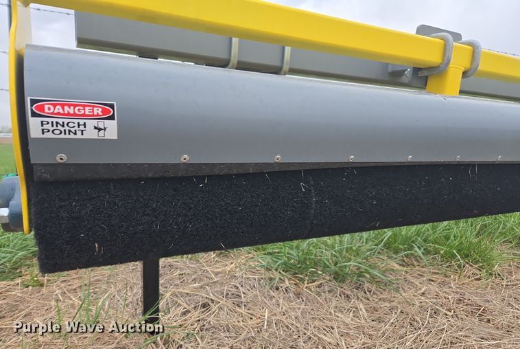 image for item DP6307 Grass Works Manufacturing weed wiper