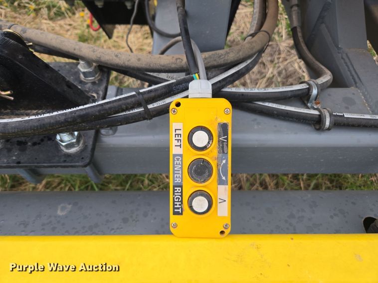 image for item DP6307 Grass Works Manufacturing weed wiper