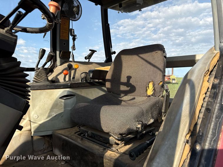 image for item DS4263 1992 Case IH 5140 tractor