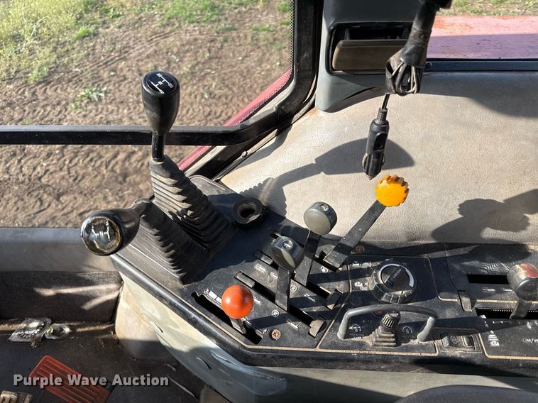 image for item DS4263 1992 Case IH 5140 tractor