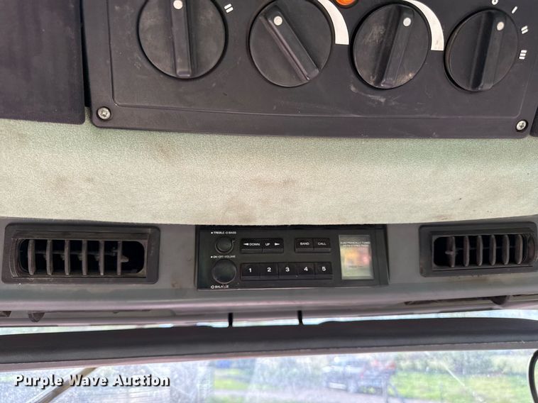 image for item DS4263 1992 Case IH 5140 tractor