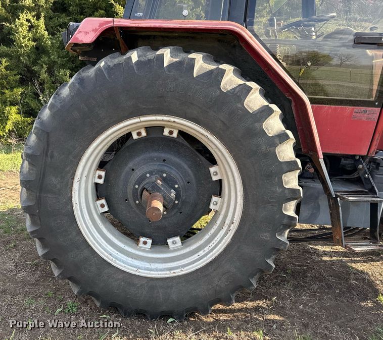 image for item DS4263 1992 Case IH 5140 tractor