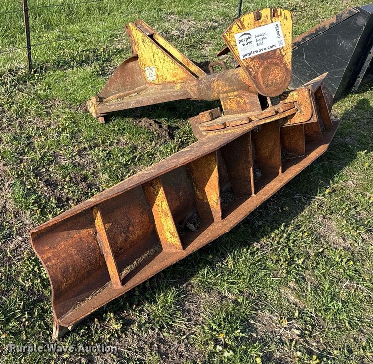 image for item DS4266 96