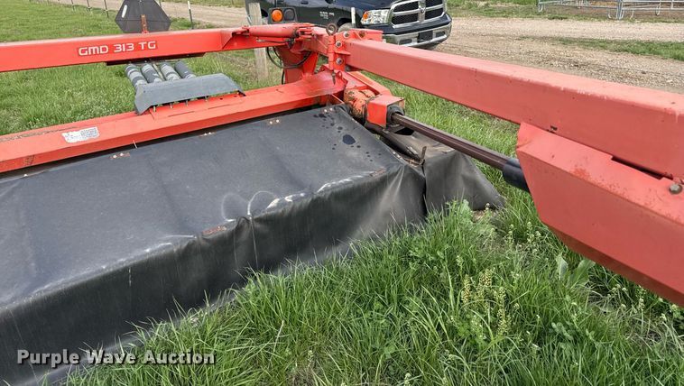 image for item DS4269 Kuhn GMD313TG disc mower