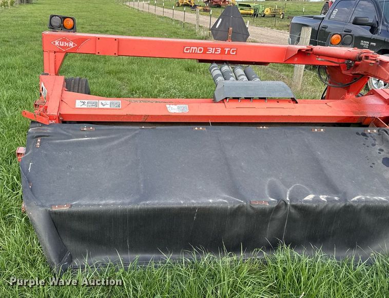 image for item DS4269 Kuhn GMD313TG disc mower