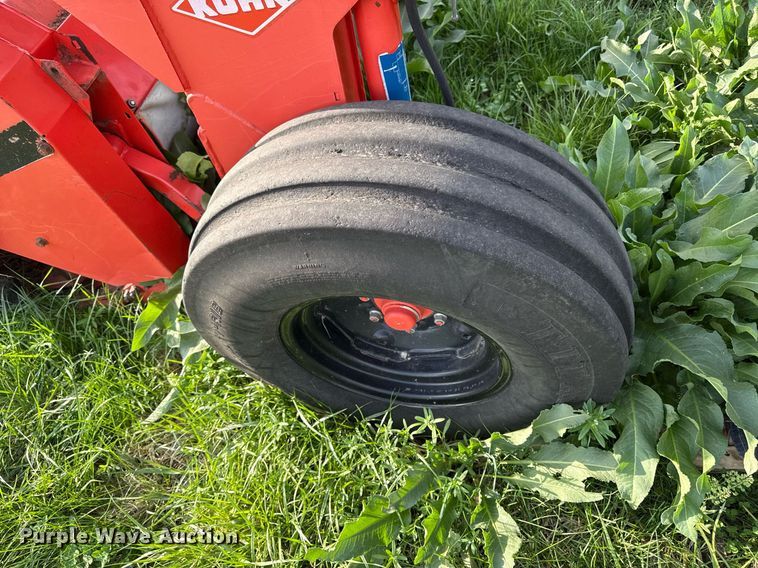 image for item DS4269 Kuhn GMD313TG disc mower