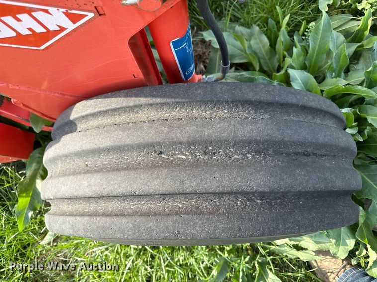 image for item DS4269 Kuhn GMD313TG disc mower