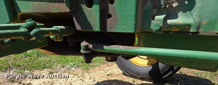 image for item DS5380 John Deere JD 300 tractor