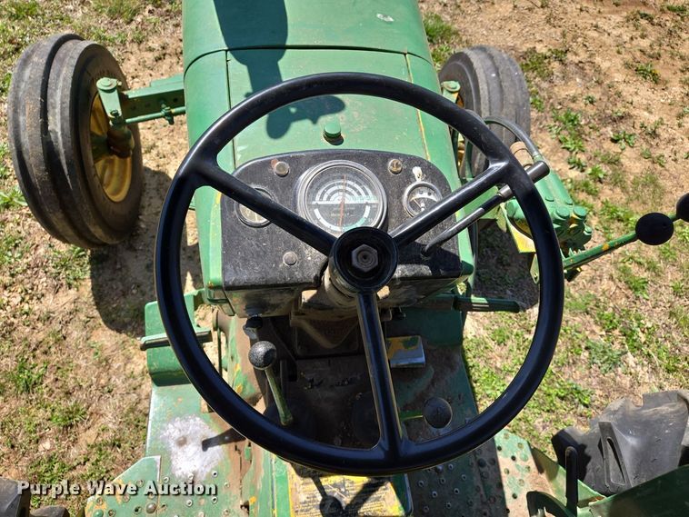 image for item DS5380 John Deere JD 300 tractor