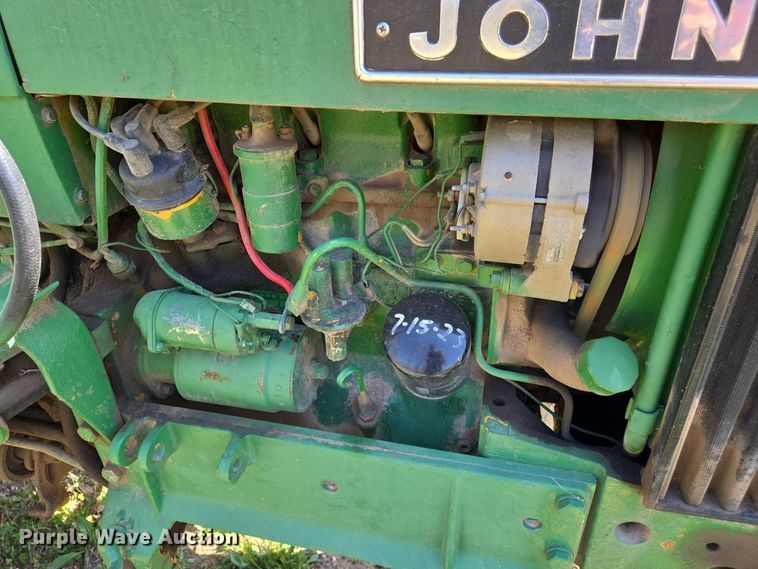 image for item DS5380 John Deere JD 300 tractor