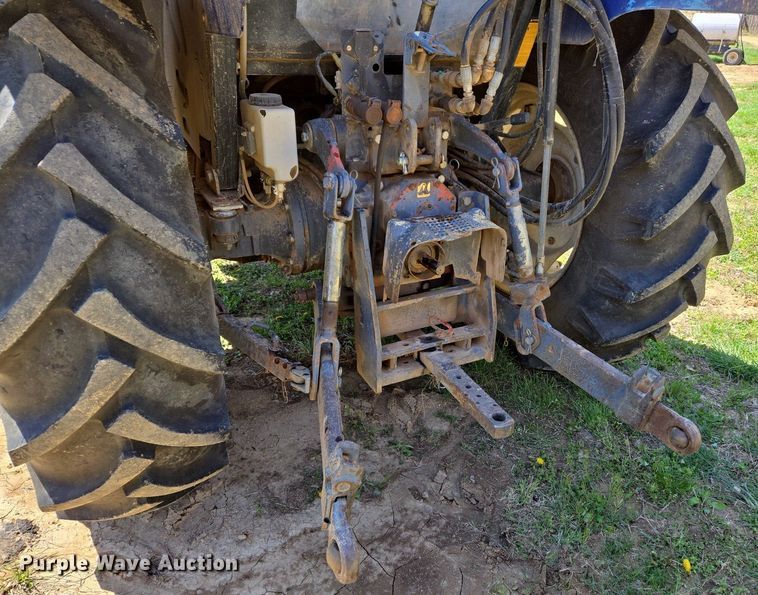image for item DS5381 1997 New Holland 4835 MFWD tractor