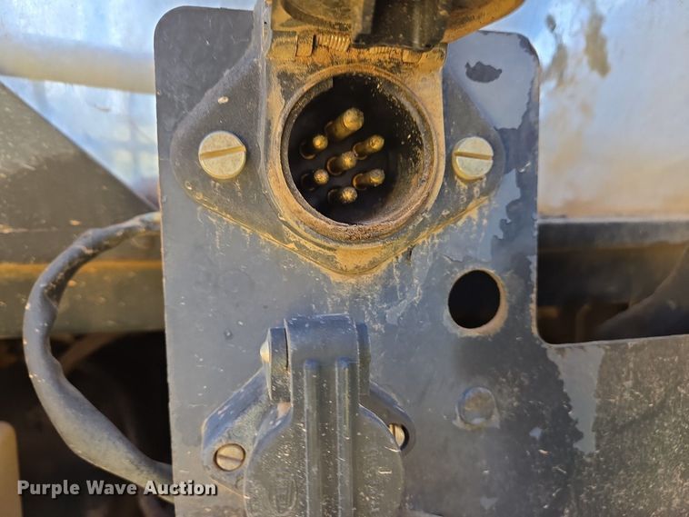 image for item DS5381 1997 New Holland 4835 MFWD tractor