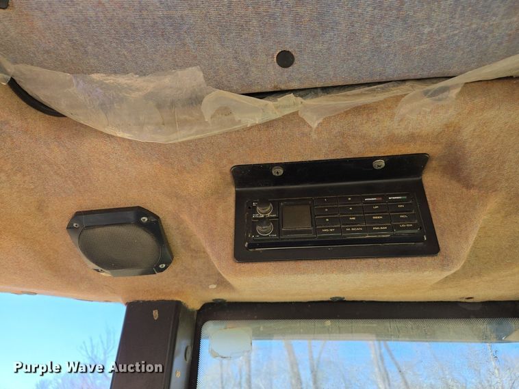 image for item DS5381 1997 New Holland 4835 MFWD tractor