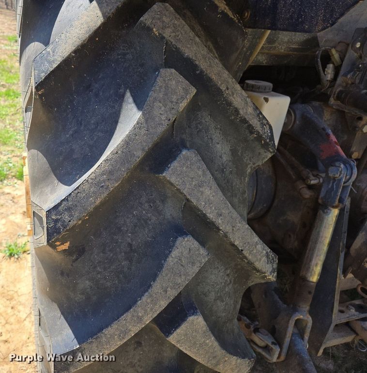 image for item DS5381 1997 New Holland 4835 MFWD tractor