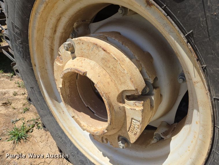 image for item DS5381 1997 New Holland 4835 MFWD tractor