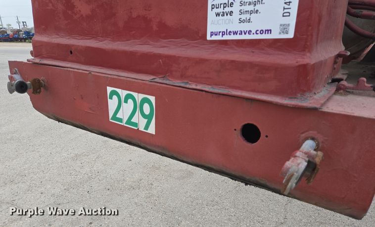 image for item DT4787 1979 Killebrew fertilizer tender trailer