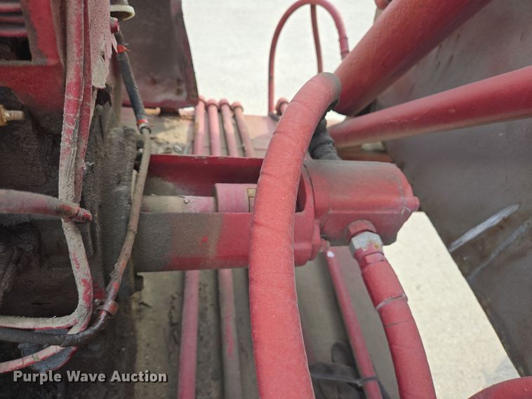 image for item DT4787 1979 Killebrew fertilizer tender trailer