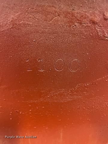 image for item DT4787 1979 Killebrew fertilizer tender trailer