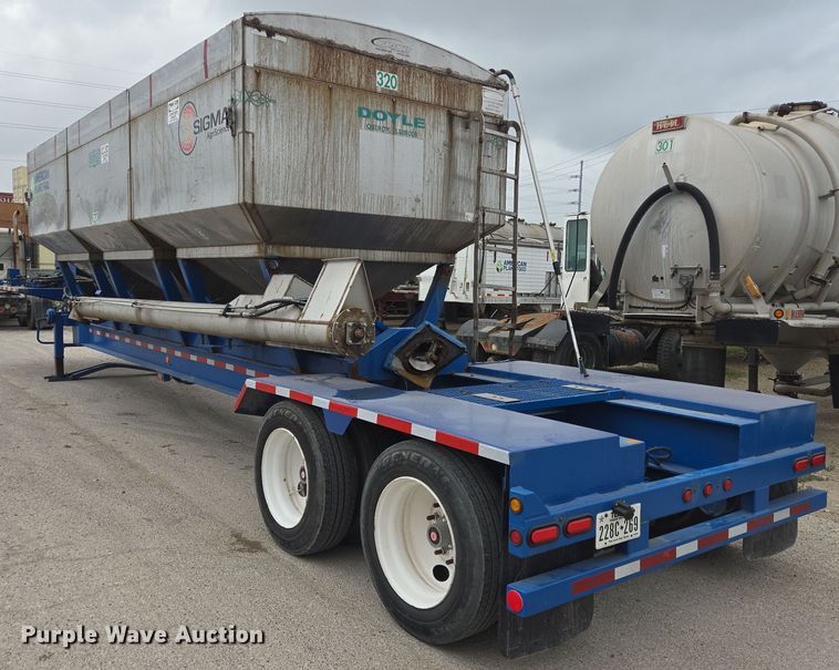 image for item DT4788 2013 Behnke Enterprises Doyle fertilizer tender trailer