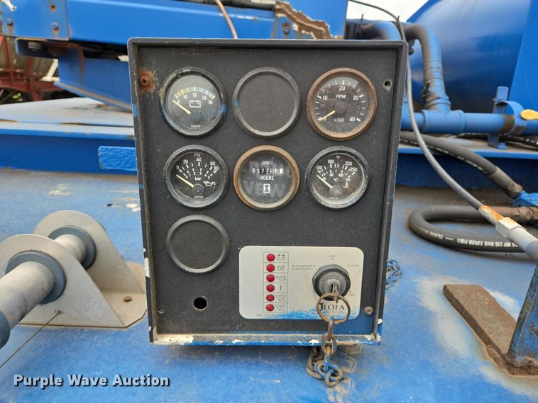 image for item DT4788 2013 Behnke Enterprises Doyle fertilizer tender trailer