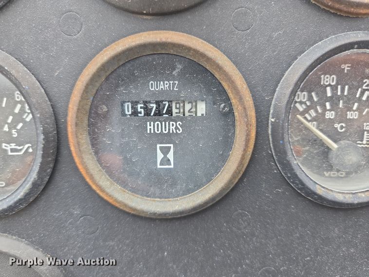 image for item DT4788 2013 Behnke Enterprises Doyle fertilizer tender trailer