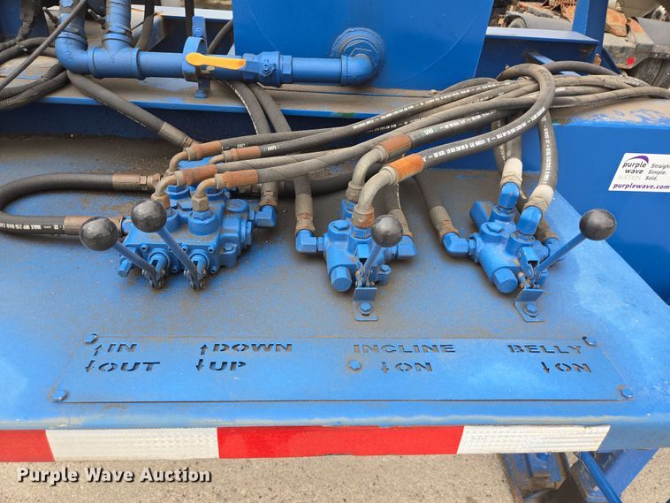 image for item DT4788 2013 Behnke Enterprises Doyle fertilizer tender trailer