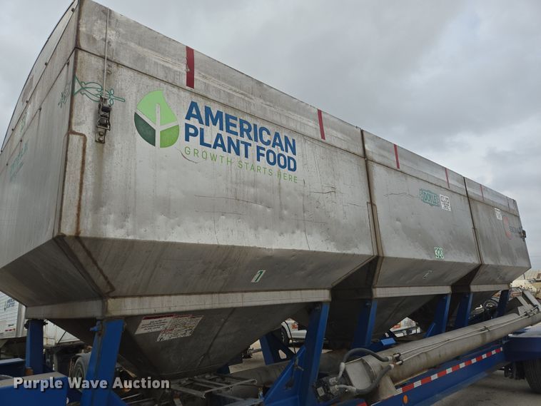 image for item DT4788 2013 Behnke Enterprises Doyle fertilizer tender trailer