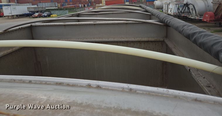 image for item DT4788 2013 Behnke Enterprises Doyle fertilizer tender trailer