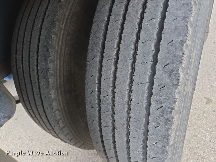 image for item DT4788 2013 Behnke Enterprises Doyle fertilizer tender trailer